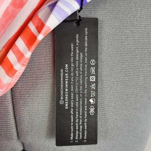 ONEONE Kameron Top & Jesse Extra Cheeky Coverage Bottom Stripe Bikini Set Medium - Picture 15 of 16